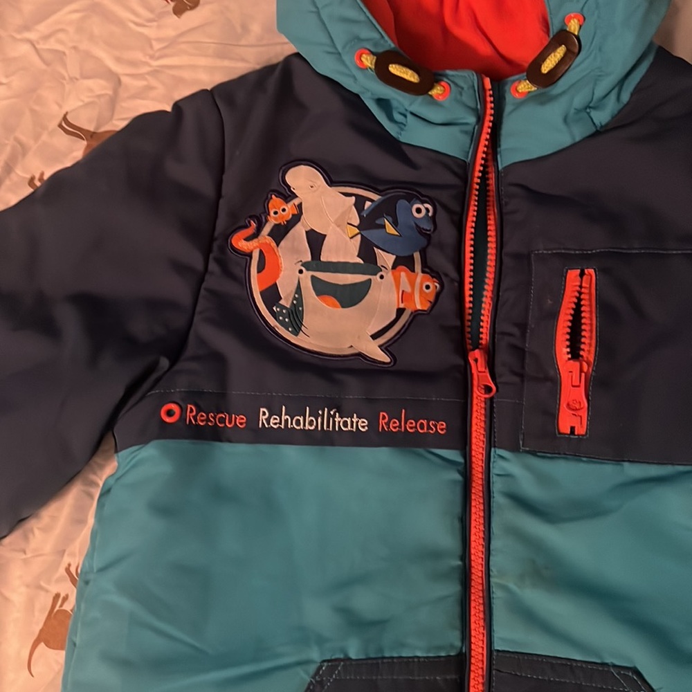 Disney jacket - Picture 3 of 5